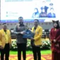 Wali Kota Padang Fadly Amran saat mengisi Seminar Nasional Temu Akbar Alumni Universitas Negeri Padang (UNP) 2026 di Auditorium UNP, Sabtu (24/10/2026).(poto: padangkita.com).