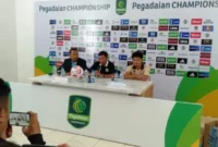 Pelatih Sumsel United, M Nasuha saat jumpa pers usai laga menghadapi Semen Padang FC.(poto: padangkita.com).