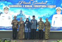 Pemerintah Provinsi Sumatera Barat menyambut pimpinan baru Komando Daerah TNI Angkatan Laut (Kodaeral) II di Auditorium Gubernuran, Padang, Senin (26/10/2026).(poto: radarsumbar.com).