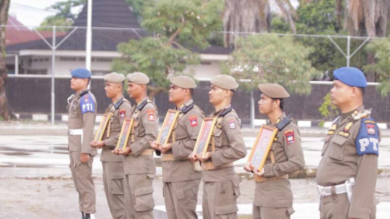Pemerintah Kota Padang mengambil langkah tegas dengan memecat lima orang PPPK Satpol PP Padang secara tidak terhormat pada Senin, 5 Oktober 2026.(poto: radarsumbar.com).