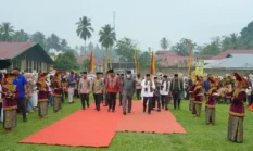 Buka MTQ Sijunjung, Gubernur Mahyeldi Tekankan Pengamalan Nilai Al-Qur’an