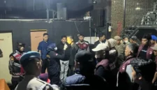 Tim gabungan menyisir puluhan tempat hiburan malam di Kota Padang sejak Sabtu (24/10/2026) tengah malam hingga Minggu (25/10/2026).(poto: padangkita.com).