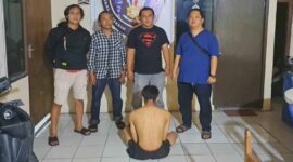 Aparat Polsek Padang Utara meringkus seorang juru parkir berinisial KPL alias Kevin Patrik Lumba (23) pada Minggu (25/10/2026).(poto: radarsumbar.com).
