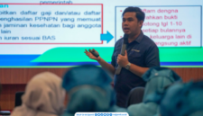 RSUP Dr M Djamil Padang mengedukasi ASN soal kepesertaan keluarga tambahan JKN dan skema iuran satu persen gaji demi perlindungan kesehatan.(poto: padangkita.com).