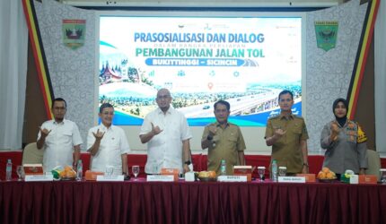 Pemerintah menyiapkan proyek Tol Sicincin–Bukittinggi senilai Rp29 triliun dengan dua terowongan panjang. Konstruksi mulai Januari 2027.