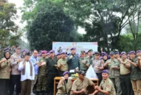 Wali Kota Padang, Fadly Amran, memimpin langsung upacara penutupan latihan fisik dan mental tersebut di kawasan Taman Hutan Raya Bung Hatta, Rabu (28/10/2026).(poto: padangkita.com).