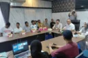 Forum sosialisasi bersama kelompok nelayan Batang Arau dan Pantai Manis di kantor dinas terkait pada Jumat (23/10/2026).(poto: padangkita.com).