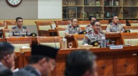 Calon Kapolri Komjen Pol Suyudi Ario Seto mengikuti uji kelayakan dan kepatutan di Komisi III DPR, Kompleks Parlemen, Senayan, Jakarta, Kamis (1/10/2026).(poto: detik.com).